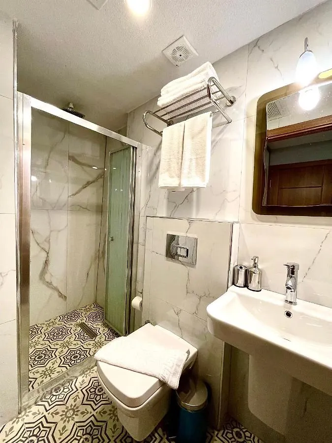 Zem Hotel Istanbul 3*,